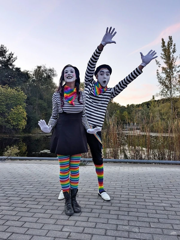 Acro Mime Duo - Mime - Duos theme - image 2 performer