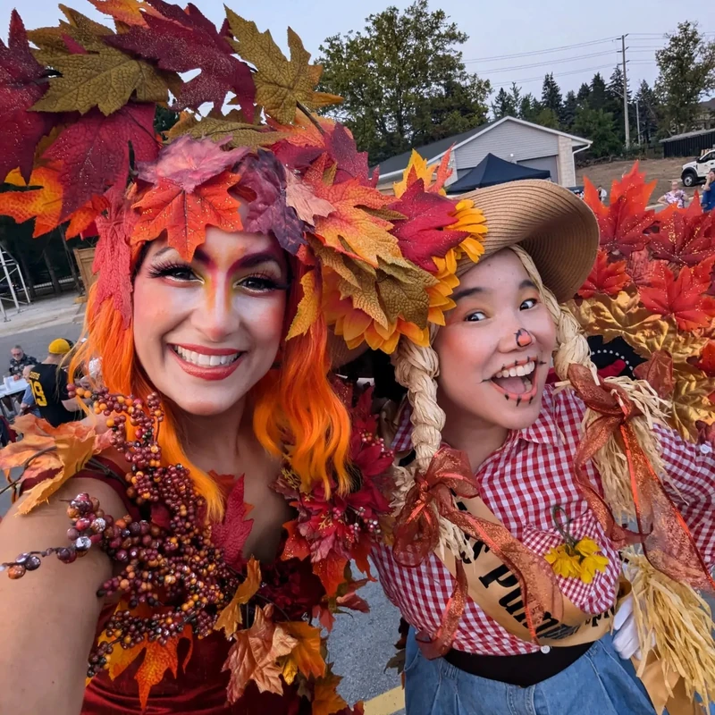 Miss Autumn Leaves - Stiltwalker - Autumn theme - image 14