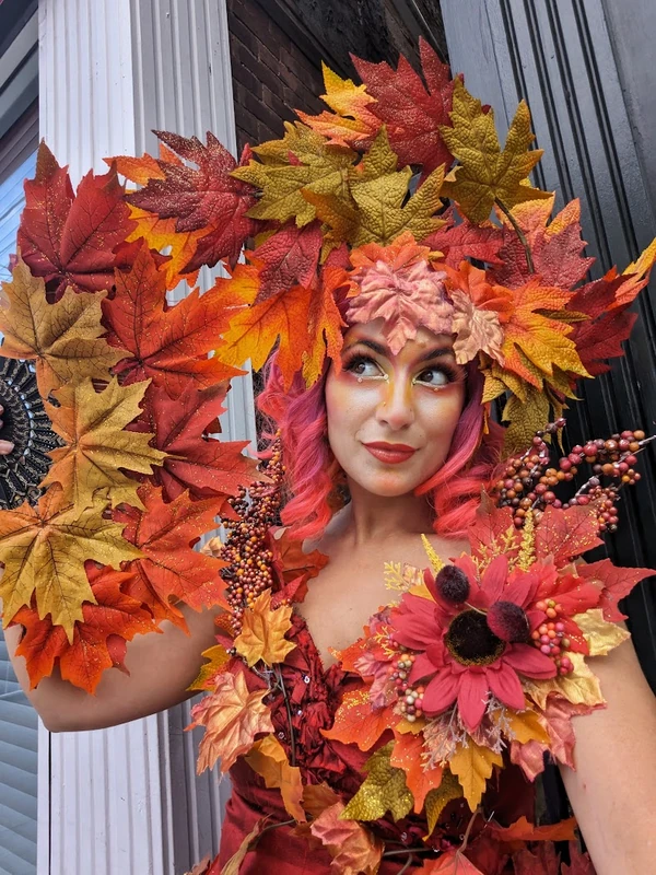 Miss Autumn Leaves - Stiltwalker - Autumn theme - image 3