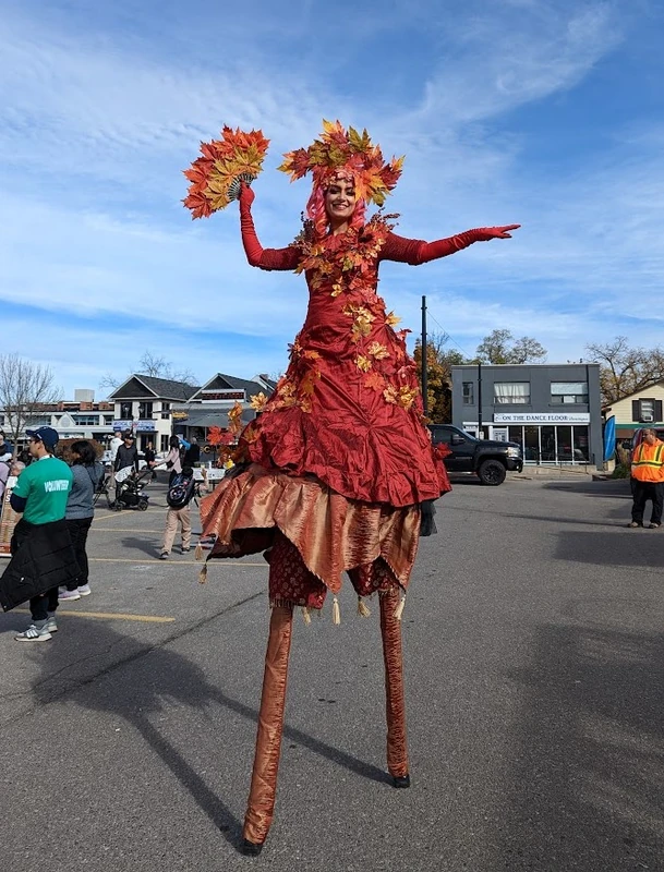 Miss Autumn Leaves - Stiltwalker - Autumn theme - image 4