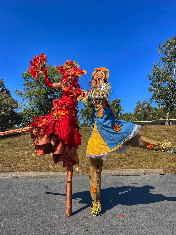 Miss Autumn Leaves - Stiltwalker - Autumn theme - image 8
