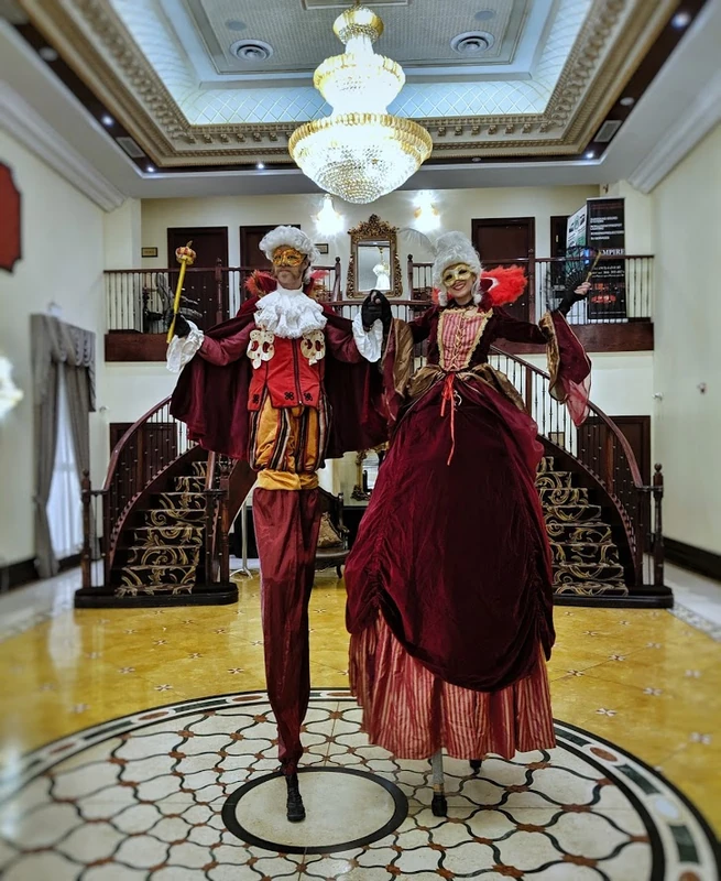 Baroque Royals - Stiltwalker - Duos theme - image 8