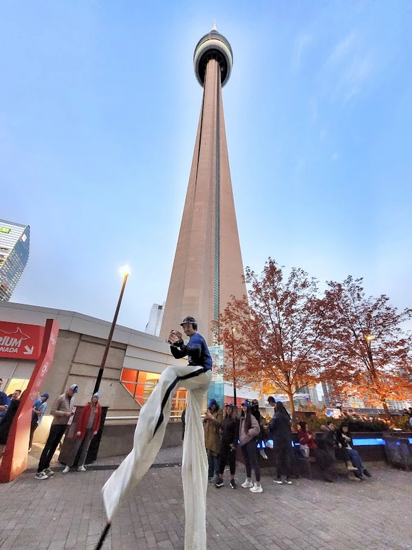 Baseballers - Stiltwalker - Family Friendly theme - image 2