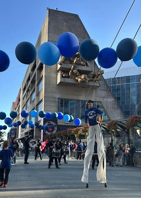 Baseballers - Stiltwalker - Family Friendly theme - image 3