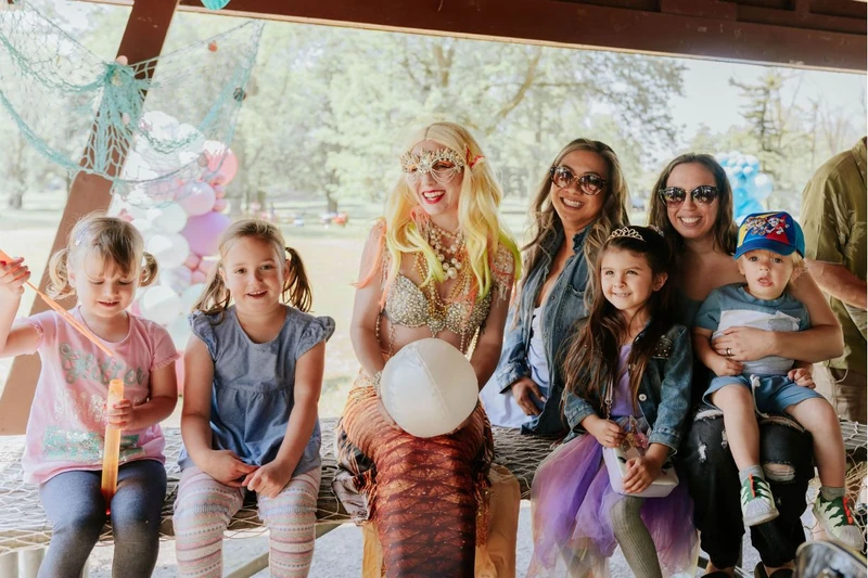 Bubble Mermaids - Bubble  Artist - Duos theme - image 10