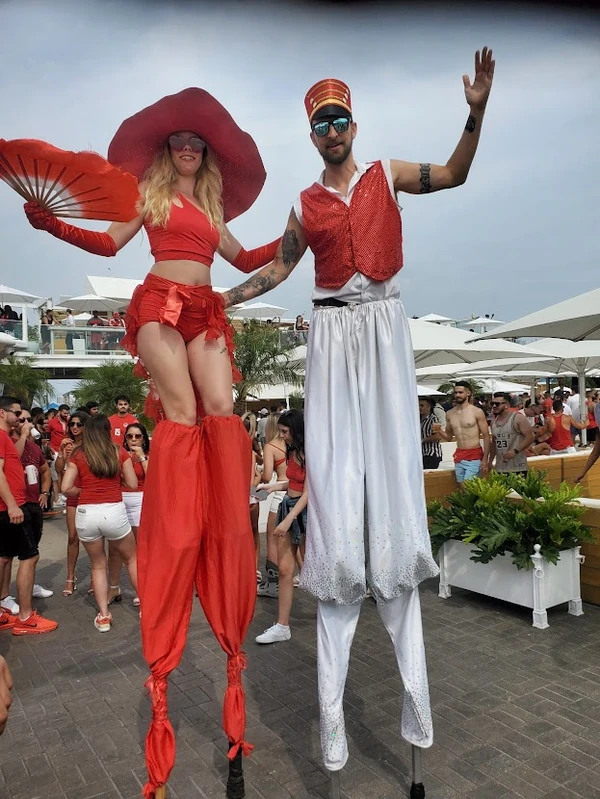 Canada Crimson Stiltwalkers - Stiltwalker - Canadiana theme - image 7