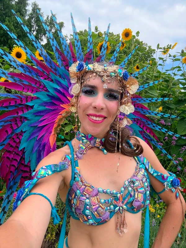 Carribeal Carnival Stilts - Stilt Walker - Cultural theme - image 15