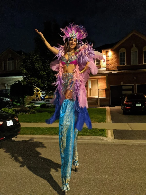 Carribeal Carnival Stilts - Stiltwalker - Feathers theme - image 11