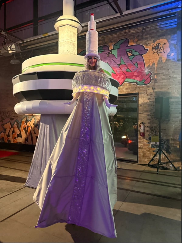 CN Tower - Stilt Walker - Canadiana theme - image 5
