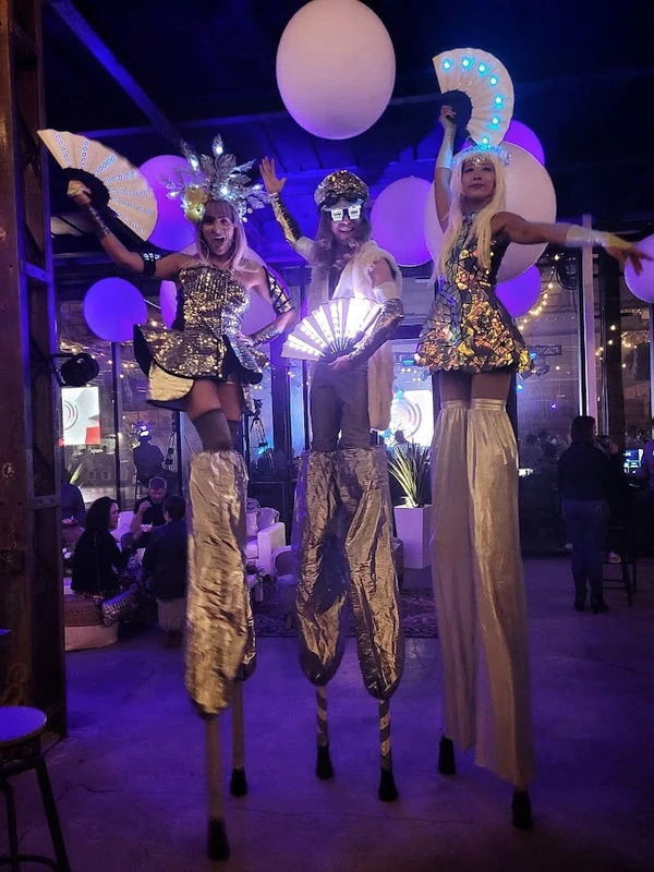 Cosmic Chrome - Stiltwalker - Space Future theme - image 16