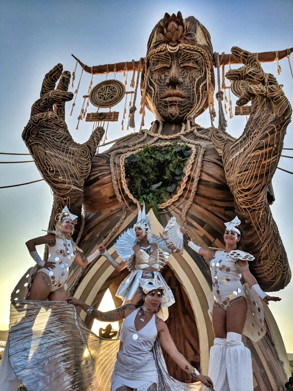 Cosmic Chrome - Stiltwalker - Space Future theme - image 18