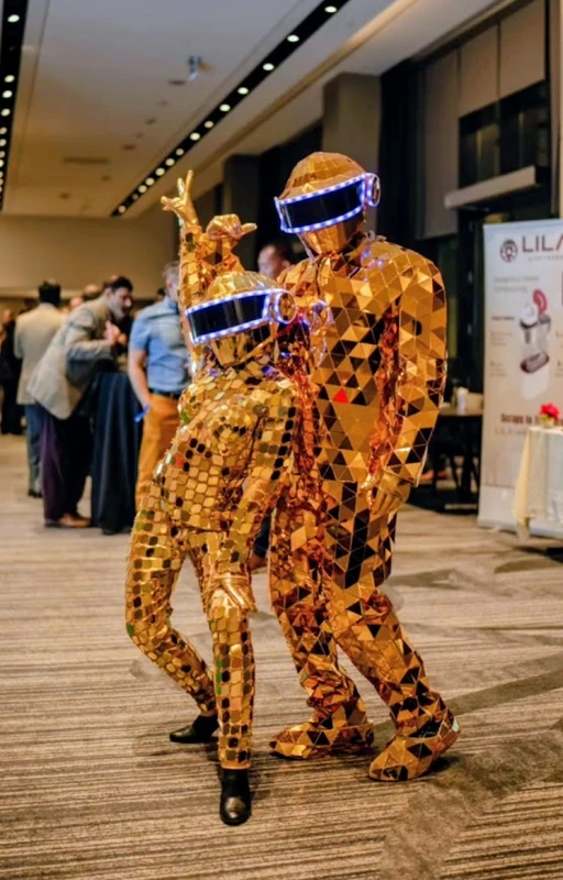 Mirror Daft Punk - Roamer / Dancer  - Duos theme - image 2 performer