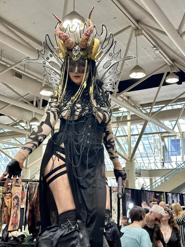 Dark Empress - Stiltwalker - Scary theme - image 12