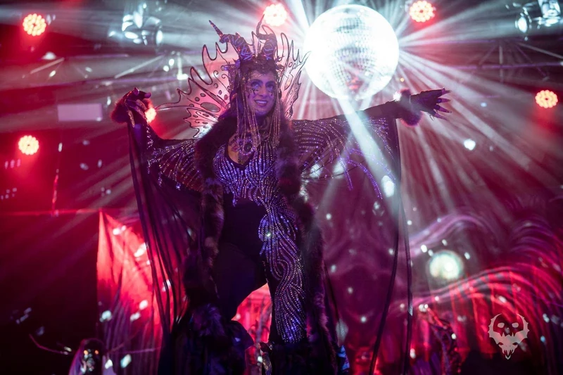 Dark Empress - Stiltwalker - Scary theme - image 6