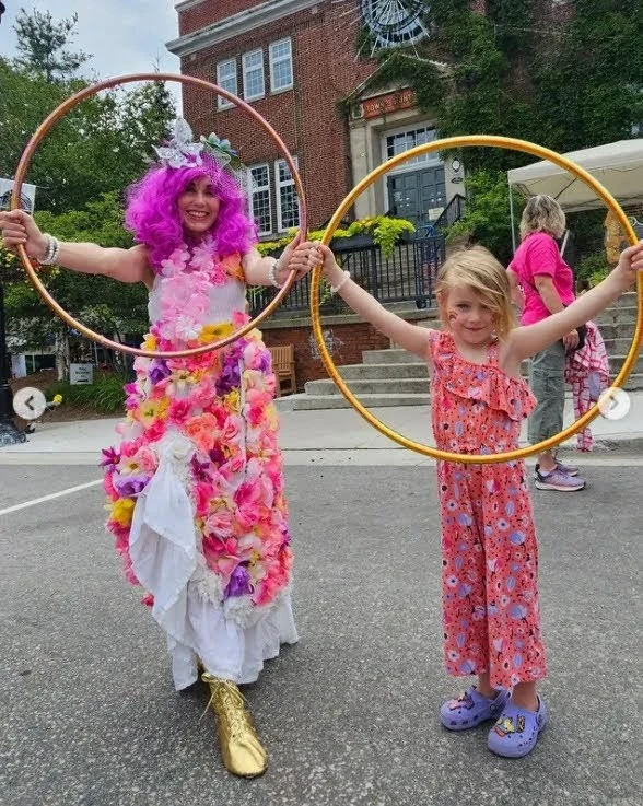 Floral Flow - Flow Artist / Hula Hooper - Garden theme - image 5