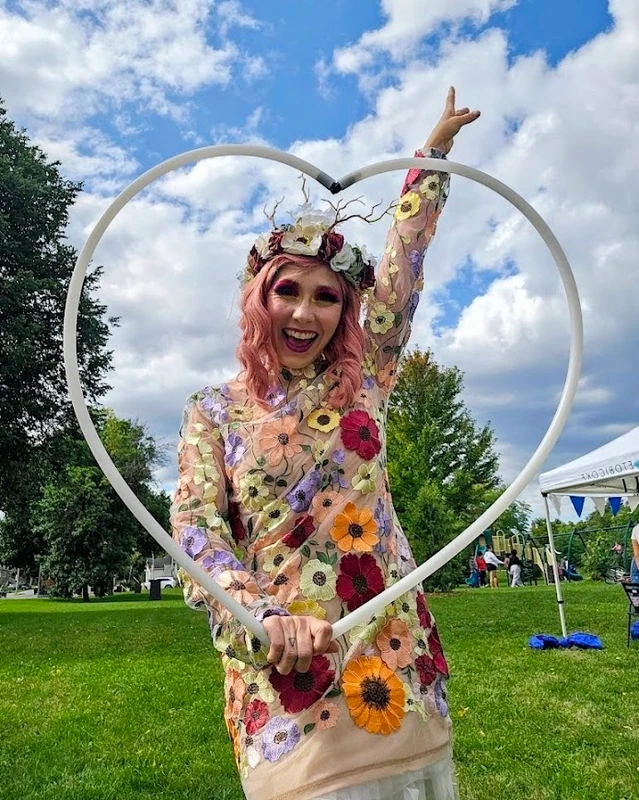 Floral Flow - Flow Artist / Hula Hooper - Garden theme - image 2