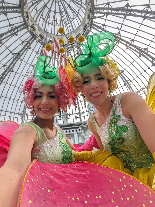 Flower Girls on Stilts - Stilt Walker - Duos theme - image 18
