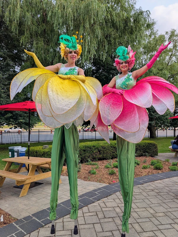 Flower Girls on Stilts - Stilt Walker - Duos theme - image 19