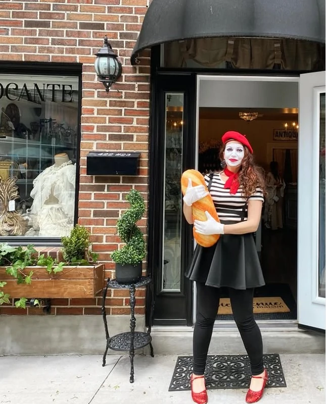 French Mimes - Mime - Festival theme - image 4 performer