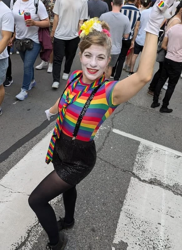 French Mimes - Mime - Festival theme - image 7 performer