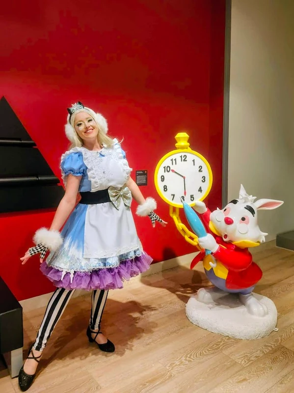 Frosted Alice - Flow Artist / Hula Hooper - Wonderland theme - image 9