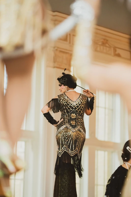 Great Gastsby Gala - Stiltwalker - Elegant theme - image 11