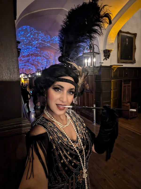 Great Gastsby Gala - Stiltwalker - Elegant theme - image 8