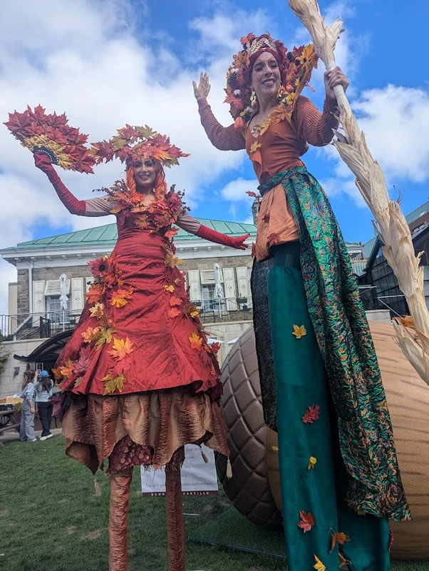 Harvest Queen - Stiltwalker - Autumn theme - image 11