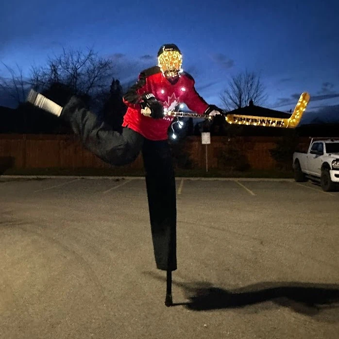 Hockey Night - Stiltwalker - Duos theme - image 4