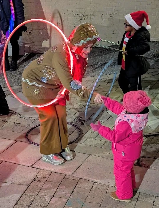 Interactive Hoop Zone - Flow Artist / Hula Hooper - Family Friendly theme - image 11