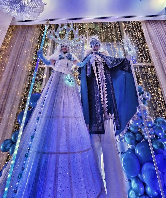 Ice King - Stiltwalker - Winter theme - image 5