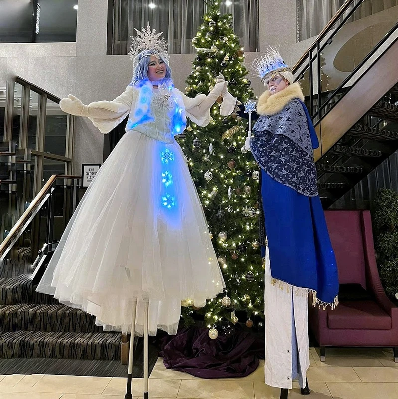 Ice King - Stiltwalker - Winter theme - image 8