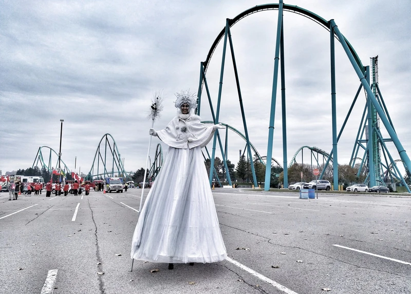 Classic Ice Queen - Stiltwalker - Winter theme - image 13