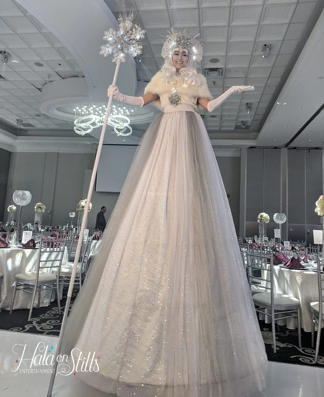 Classic Ice Queen - Stiltwalker - Winter theme - image 18