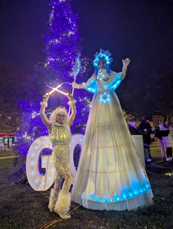 Classic Ice Queen - Stiltwalker - Winter theme - image 7