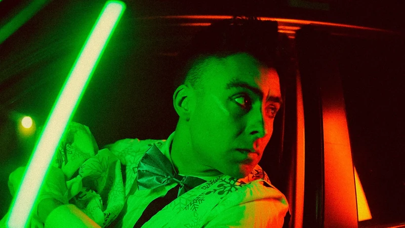 Jack Frost  - Juggler - Winter theme - image 7 performer