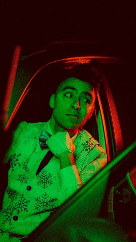 Jack Frost  - Juggler - Winter theme - image 8 performer