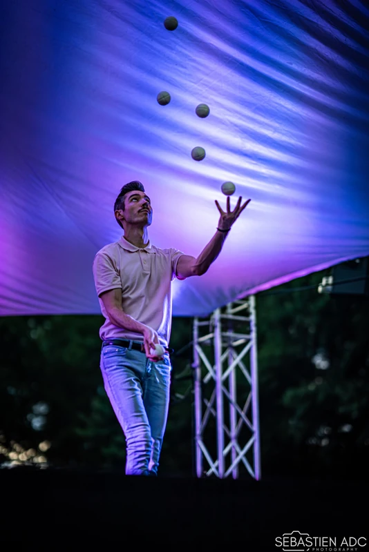 Jayden Juggles  - Juggler - Circus theme performer