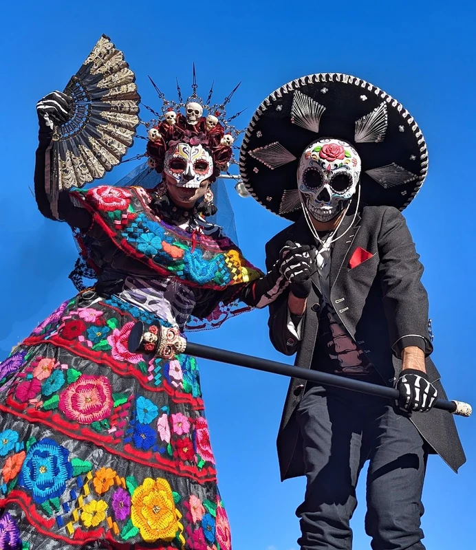 Las Catrinas - Stiltwalker - Cultural theme - image 6