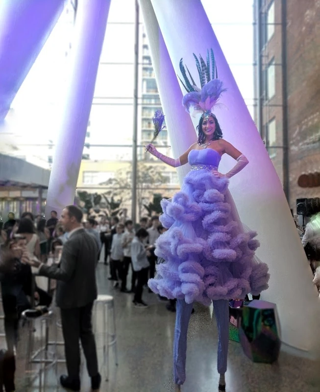 Lavender Ladies - Stiltwalker - Elegant theme - image 7