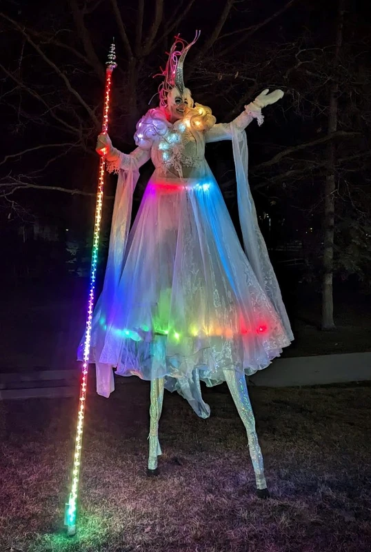 LED Crystal Queen - Stiltwalker - LED Lights theme - image 8