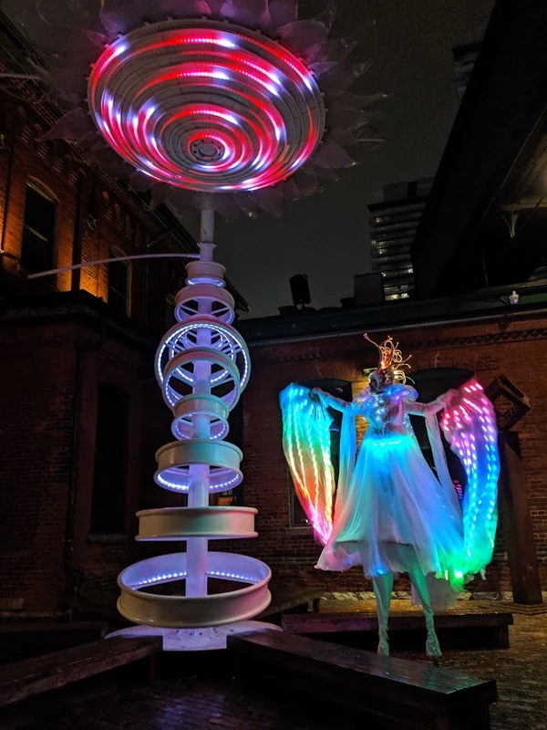 LED Crystal Queen - Stiltwalker - LED Lights theme - image 9