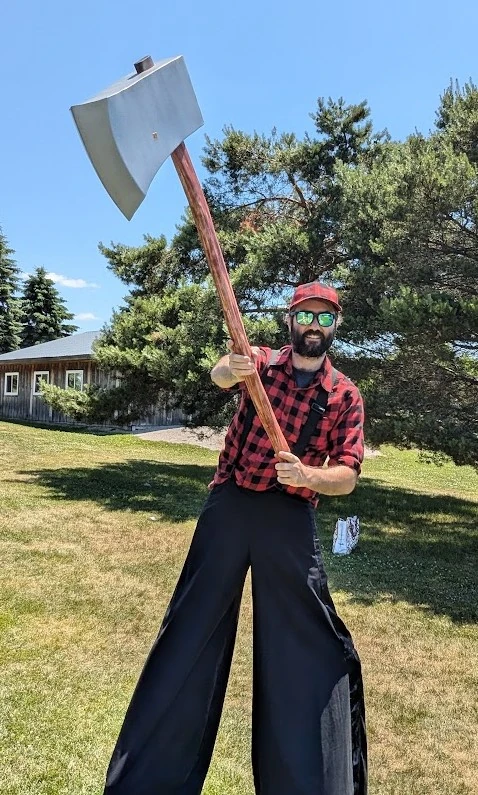Lumberjack Larry - Stiltwalker - Family Friendly theme - image 4