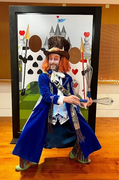 Mad Hatter Juggler - Main Image