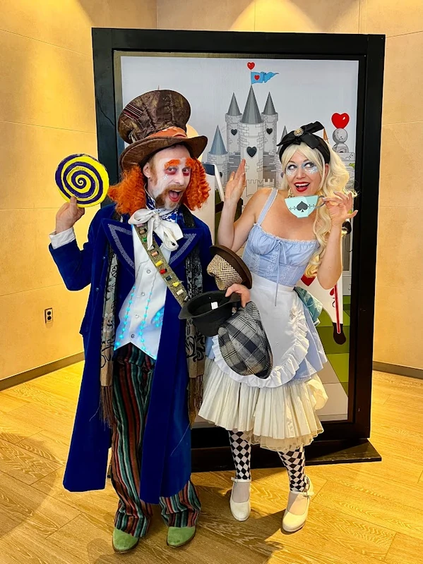 Mad Hatter Juggler - Juggler - Wonderland theme - image 6 performer