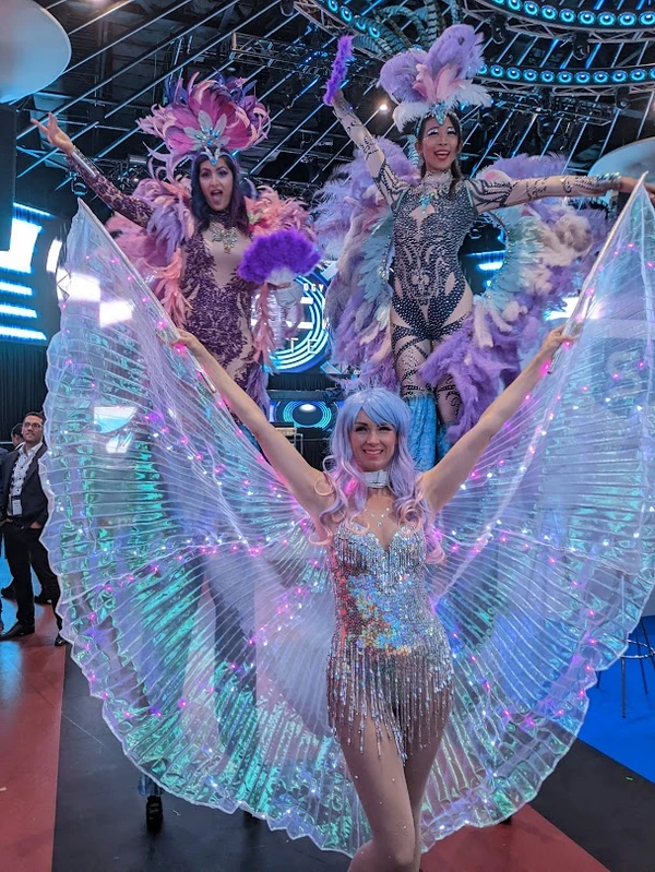 Mardis Gras Carnival Feathers - Stiltwalker - Feathers theme - image 4