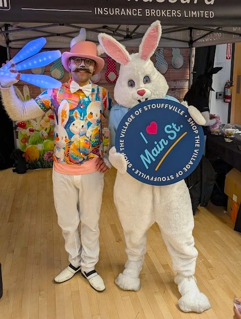 Mr. Bunny  - Juggler - Animalia theme - image 3 performer