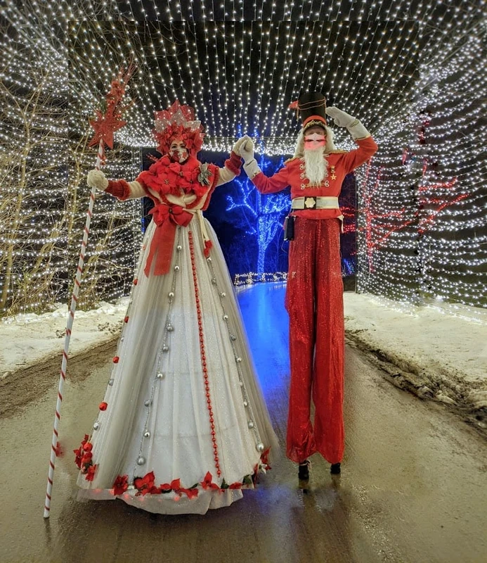 Nutcrackers Stilts - Stiltwalker - Christmas theme - image 7