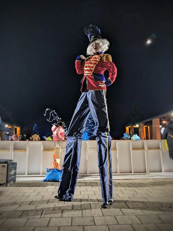 Nutcrackers Stilts - Stiltwalker - Christmas theme - image 3