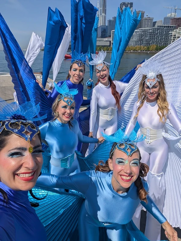 Peacock Parade - Stilt Walker - Duos theme - image 3
